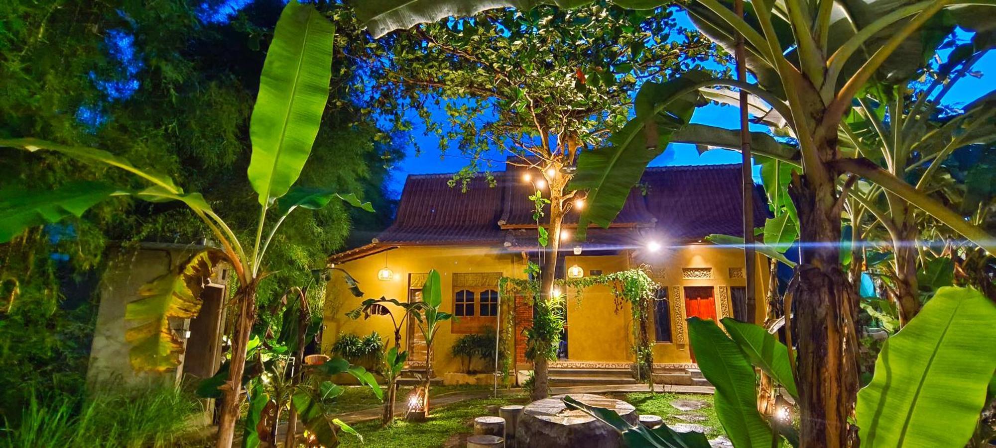 Damuh Guest House Ubud  Exterior photo